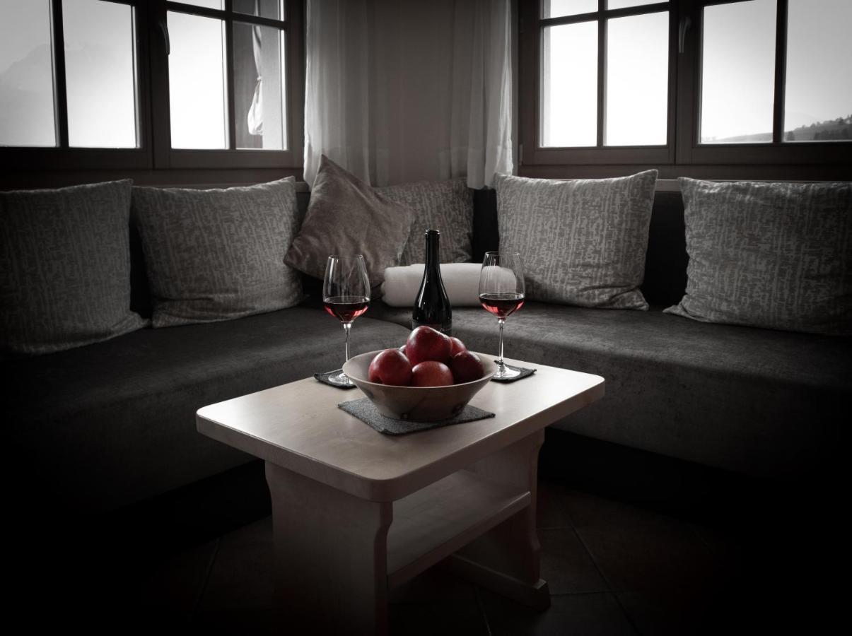 Appartamento Schwarzplatterhof Merano Esterno foto