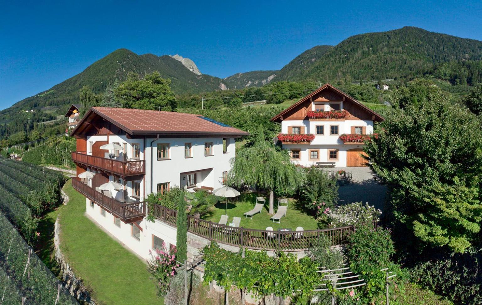 Appartamento Schwarzplatterhof Merano Esterno foto