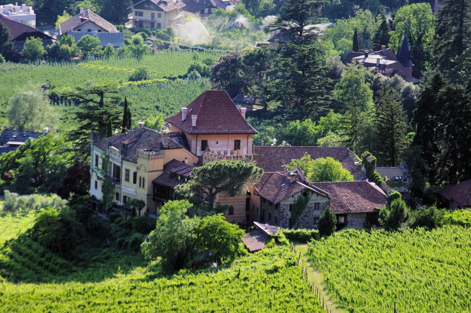 Appartamento Schwarzplatterhof Merano Esterno foto