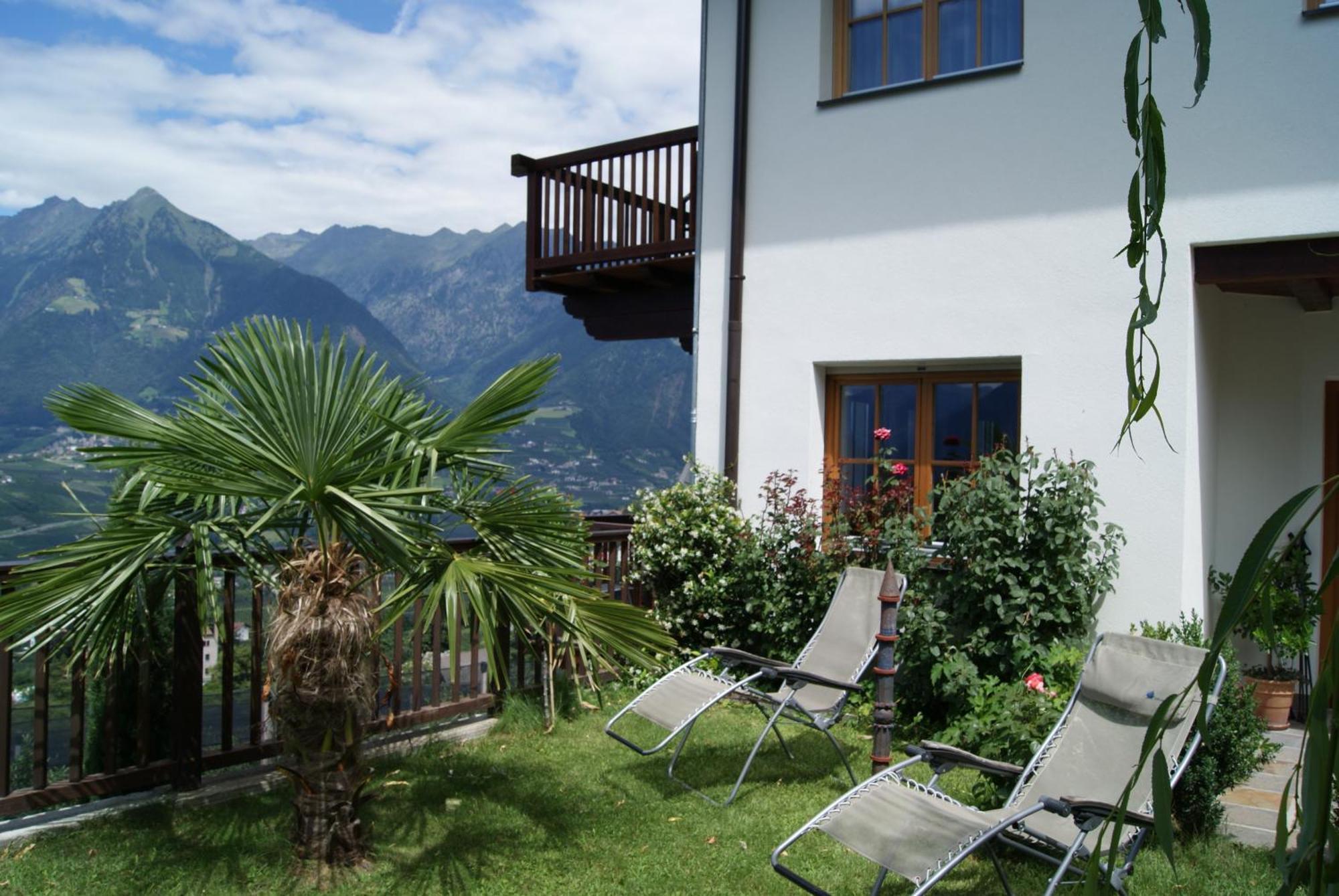 Appartamento Schwarzplatterhof Merano Esterno foto