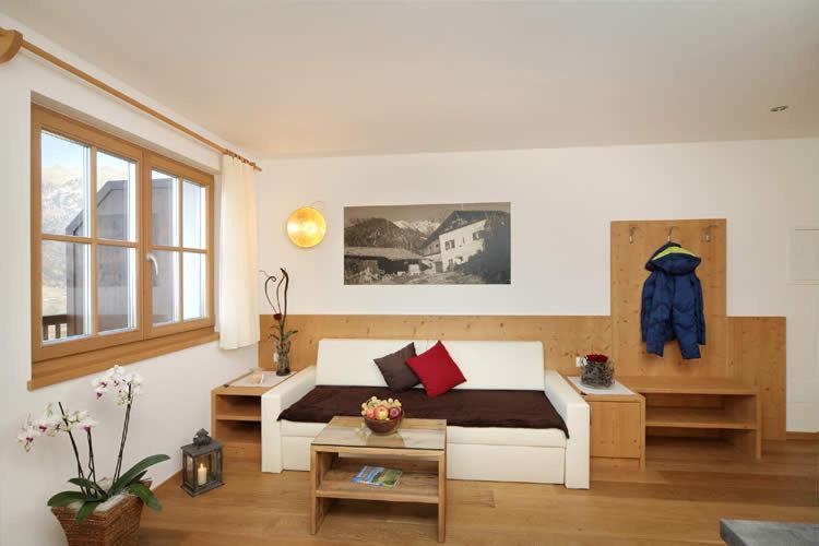 Appartamento Schwarzplatterhof Merano Camera foto